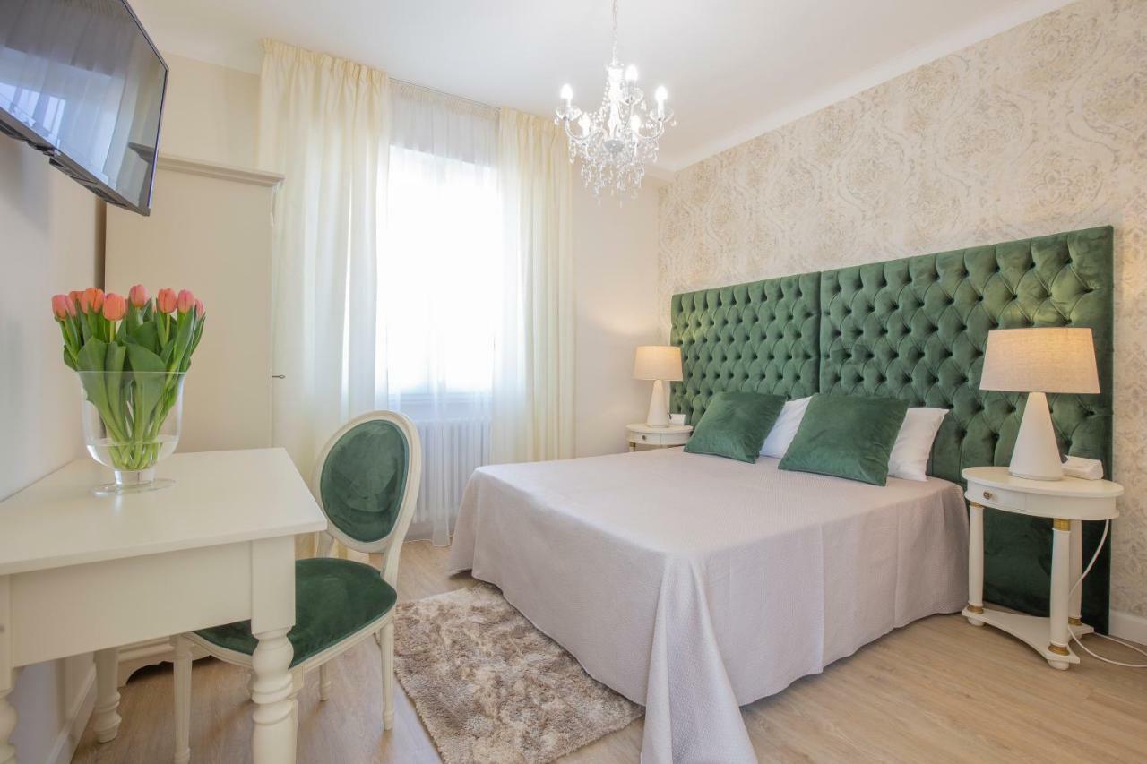 Apartment Crys: Apartments, Holiday, Business,